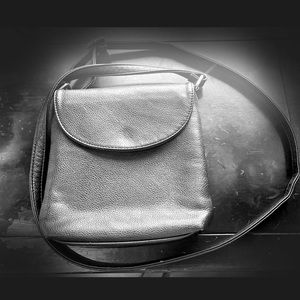 Bei bao bao cross body bag🎀